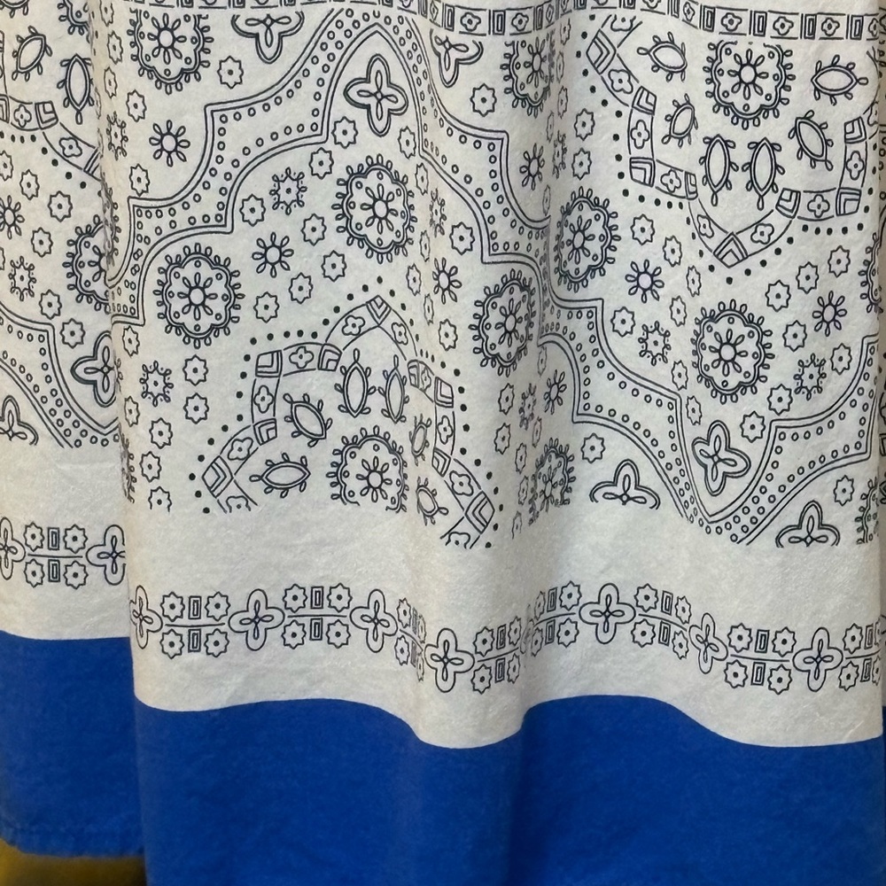 Print Strapless Dress - Picture 5 of 6